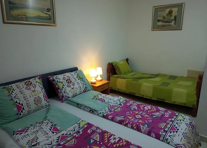 Vila Nenad Ovcar Banja