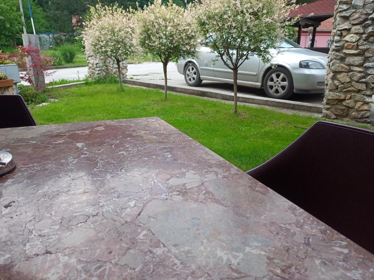 Nenad Ovcar Banja Apartment Cacak